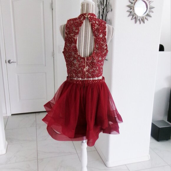 Jodi Kristoper 2 Piece Cropped Skirt Set Cranberry Red Sparkly Formal  11 / M - Picture 10 of 15